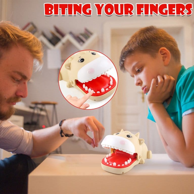 Fidtoy Cute Animals Biting Fingers Game for Kids Random Animal Dentist Bite Toy Interactive Party Game Ages 3+