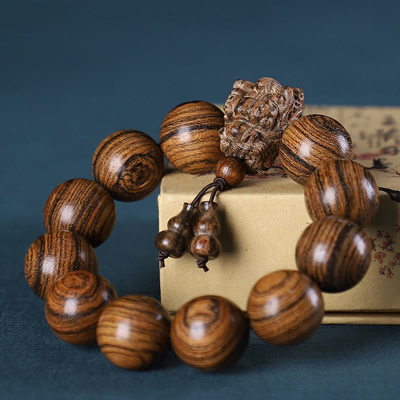 Foviel Rosewood Green Sandalwood Small Leaf Red Sandalwood Dragon Carved Protection Bracelet