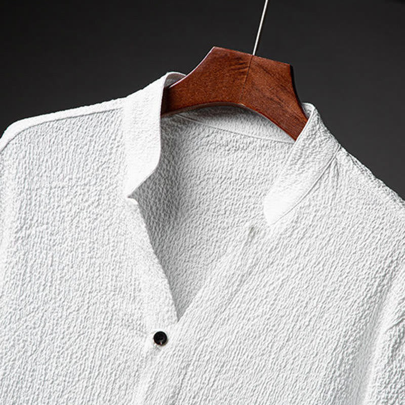 Ensemble deux pièces pour homme Foviel : chemise à manches mi-longues boutonnée et pantalon, texture unie