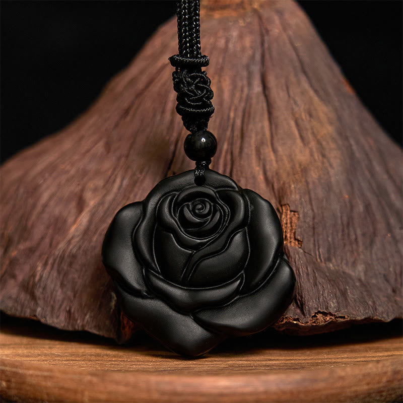 Collier pendentif de purification rose noire en obsidienne noire Foviel