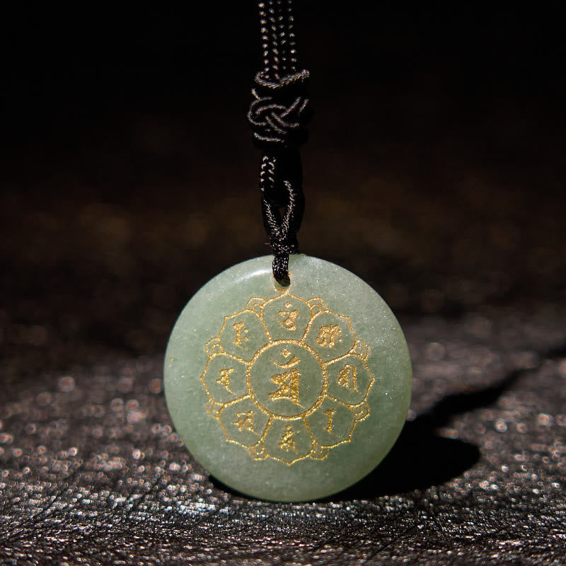 Pendentif collier de force en obsidienne noire avec divers cristaux naturels Foviel Om Mani Padme Hum