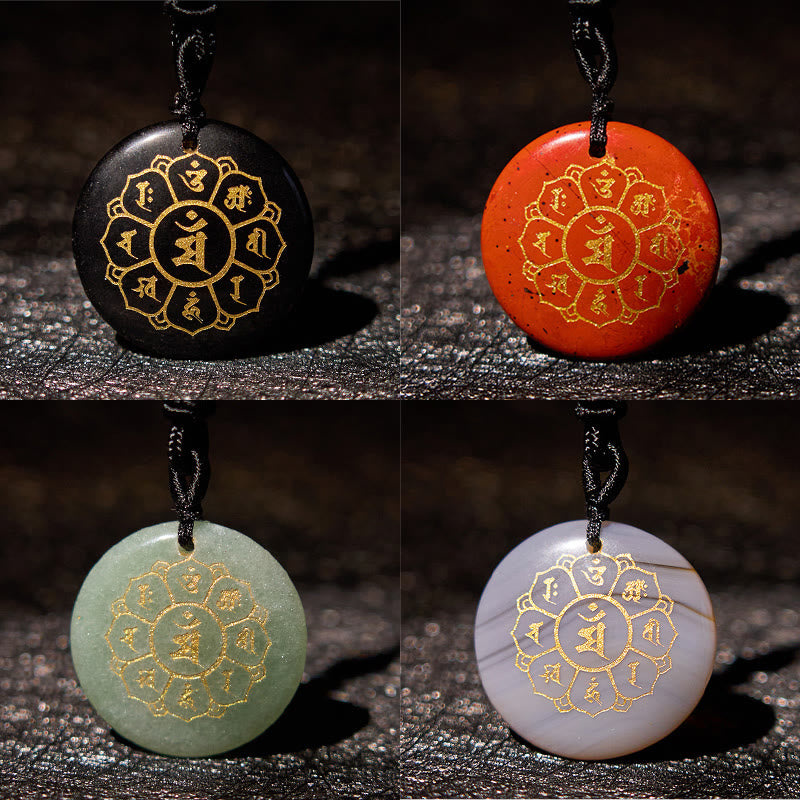 Pendentif collier de force en obsidienne noire avec divers cristaux naturels Foviel Om Mani Padme Hum