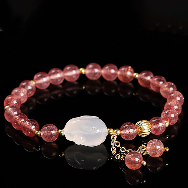 Foviel Natural Strawberry Quartz Agate Rabbit Healing Bracelet