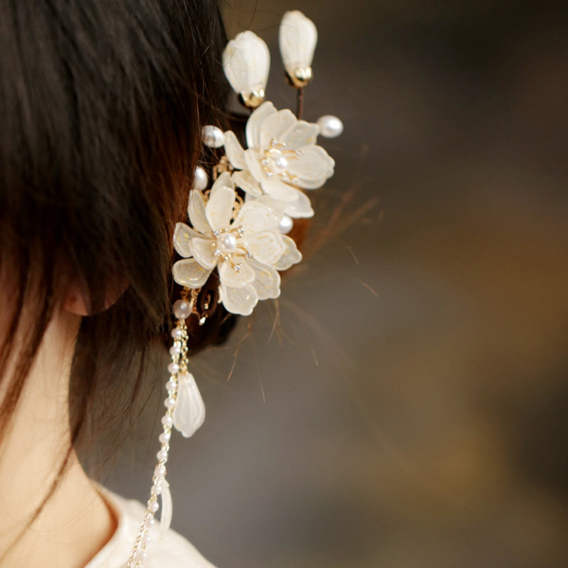 Barrette à cheveux classique Foviel avec pompon magnolia