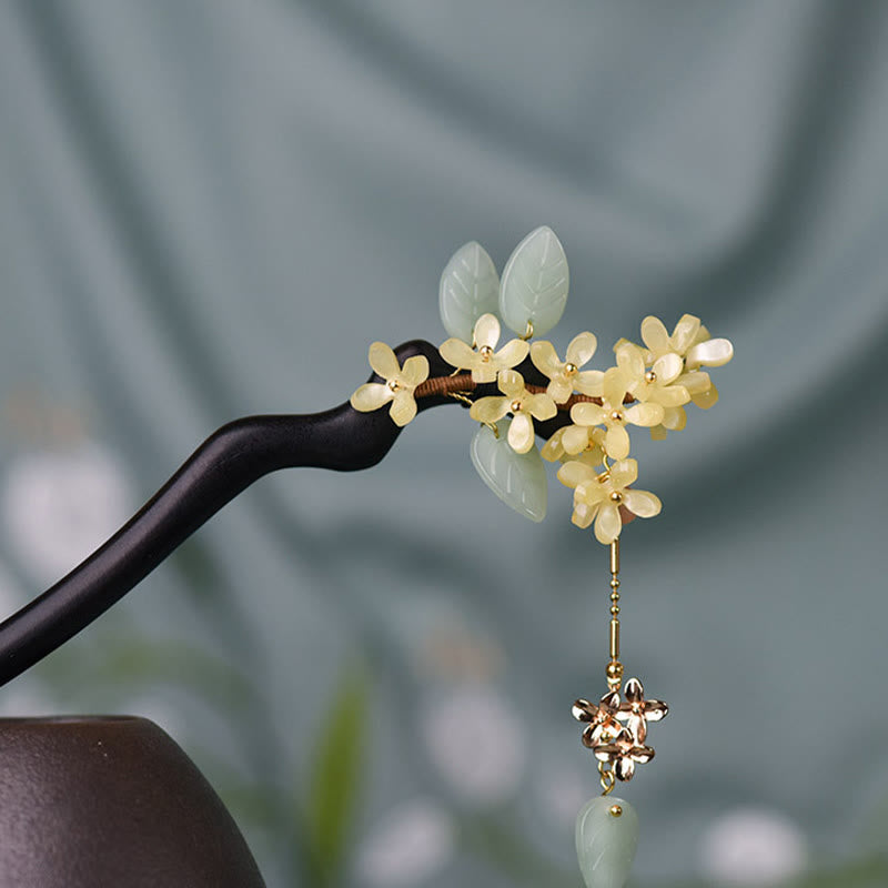Épingle à cheveux équilibrée Foviel en bois d'ébène naturel avec pompon d'osmanthe