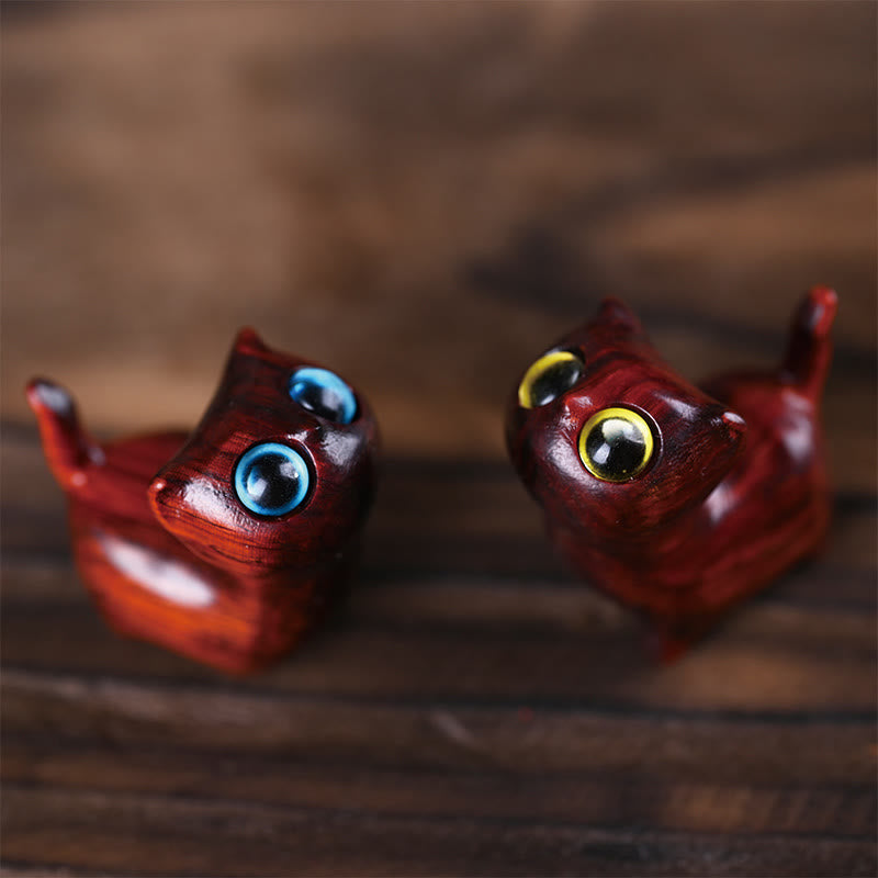 Foviel Green Sandalwood Ebony Wood Sandalwood Small Leaf Red Sandalwood Mini Lucky Cat Peace Decoration