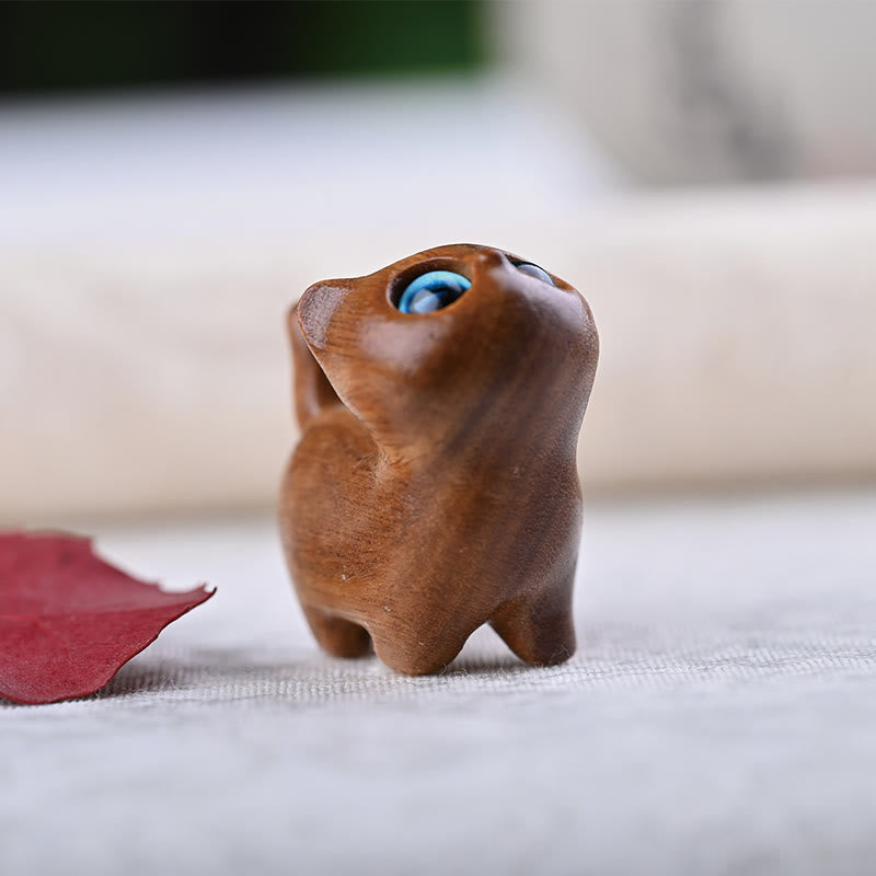 Foviel Green Sandalwood Ebony Wood Sandalwood Small Leaf Red Sandalwood Mini Lucky Cat Peace Decoration