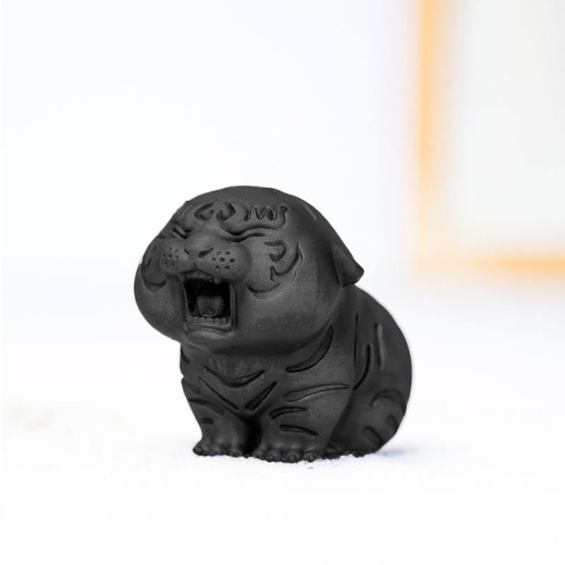 Foviel Mini Statue de tigre mignon en résine coulée pour décoration intérieure contre la rouille et la poudre de fer