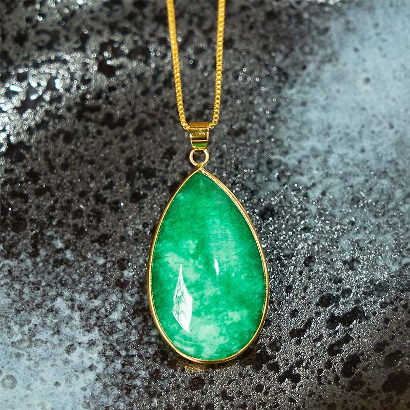 Foviel Green Jade Water Drop Pattern Abundance Necklace Pendant