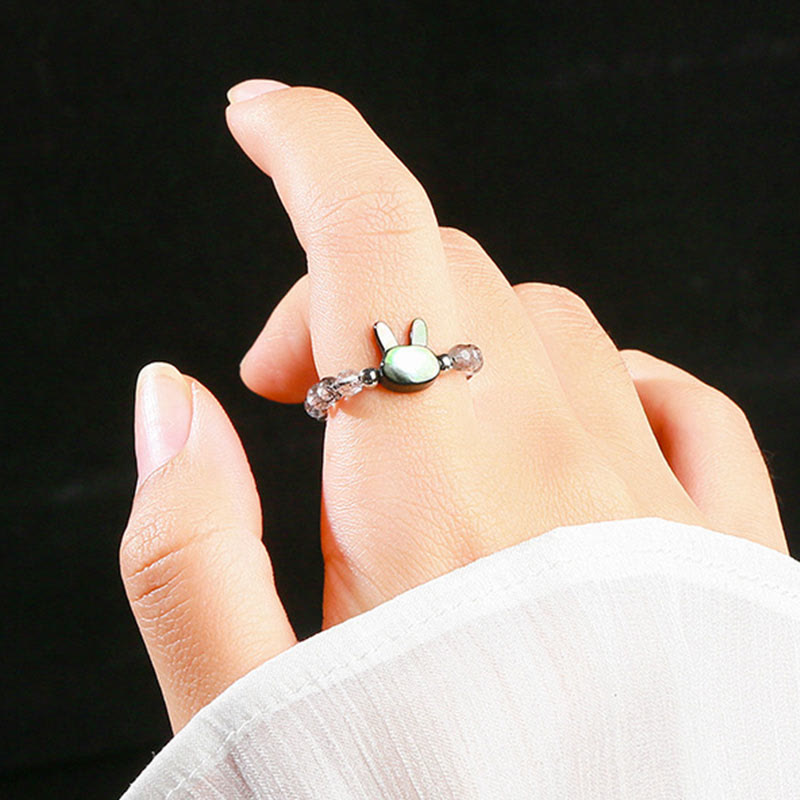 Bague chat lapin en quartz rutile noir 3 mm et pierre tridacna Foviel