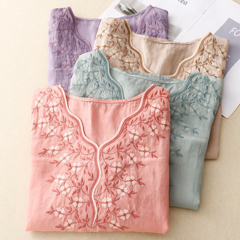 Foviel Sommer Casual Stickerei Blumen Damen V-Ausschnitt Design Halbe Ärmel Acryl T-Shirt