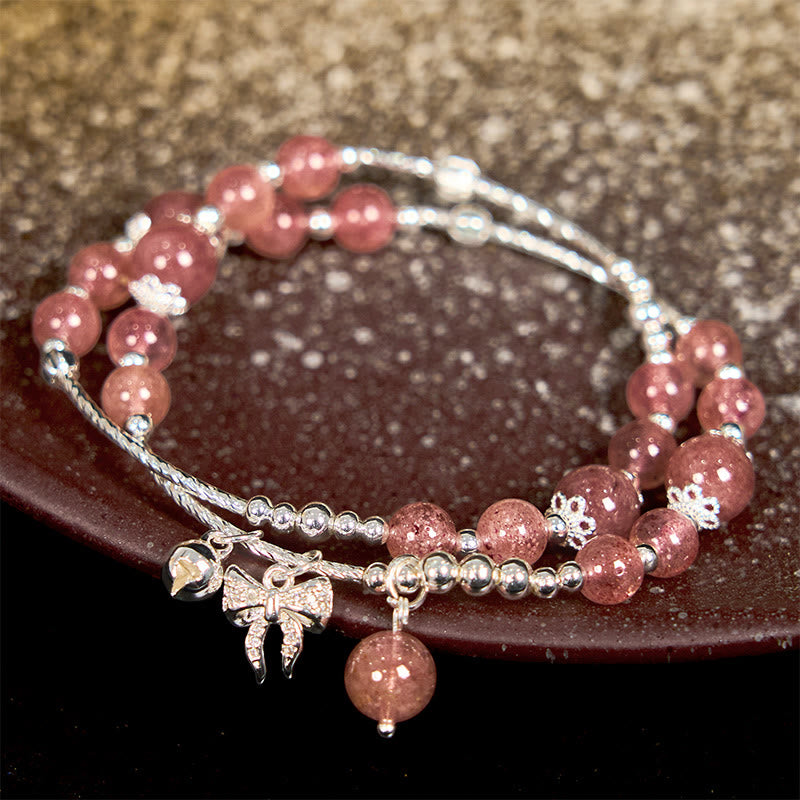 Bracelet double tour à breloque rosette et nœud en quartz fraise naturel Foviel