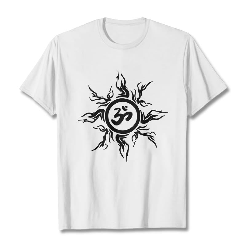 T-shirt en coton à motif soleil rayonnant Foviel entourant un symbole Om