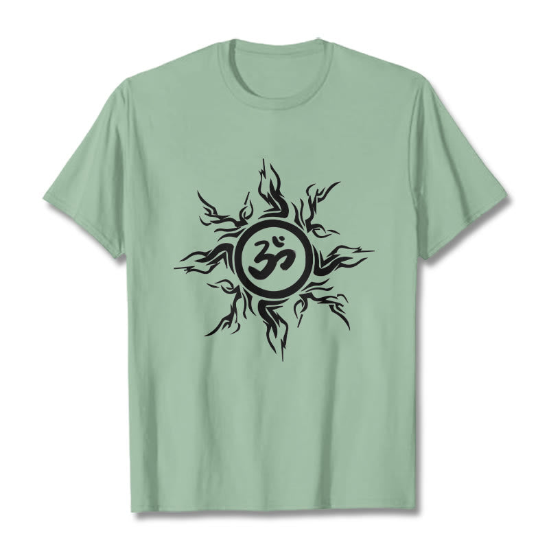 T-shirt en coton à motif soleil rayonnant Foviel entourant un symbole Om