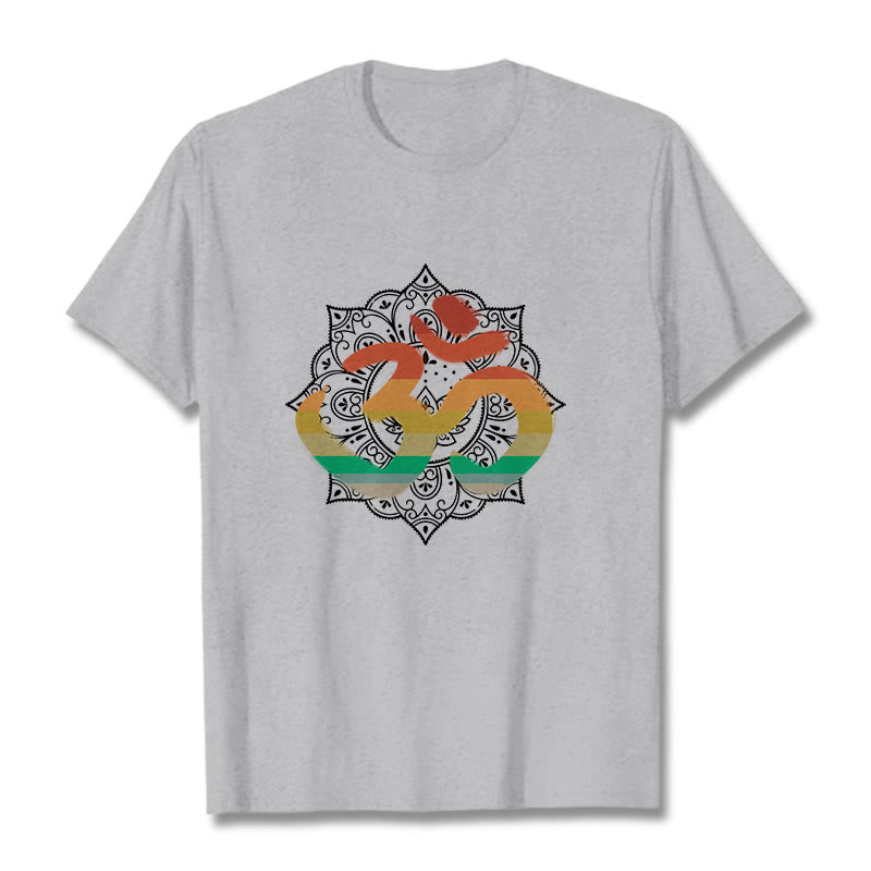 Foviel Gradient-farbige Om Sanskrit Mandala Hintergrund Muster Baumwolle Tee T-Shirt