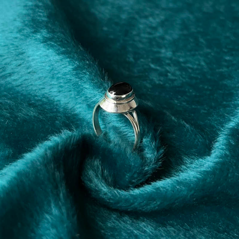 Bague ajustable Foviel en argent sterling 925 fait main avec onyx noir porte-bonheur