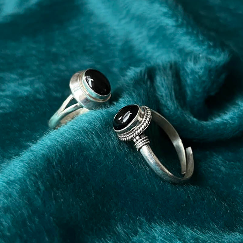 Bague ajustable Foviel en argent sterling 925 fait main avec onyx noir porte-bonheur