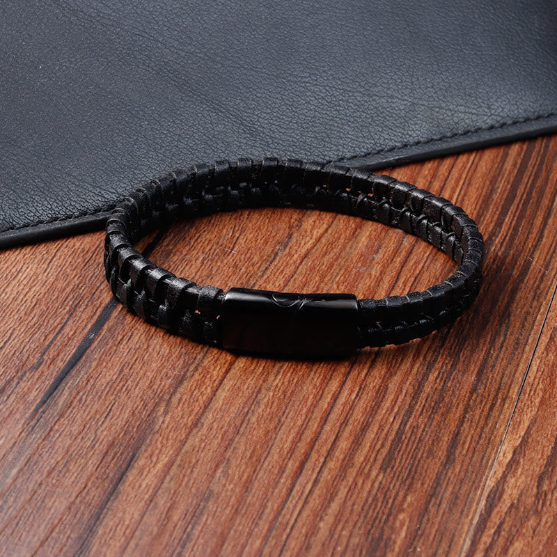 Bracelet Foviel à motif tressé simple en acier titane, cuir multicouche renforcé et boucle