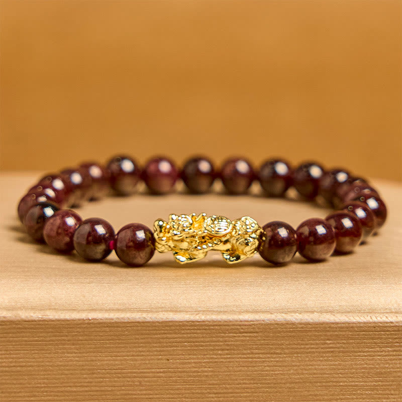 Foviel Natural Garnet Beads PiXiu Protection Bracelet
