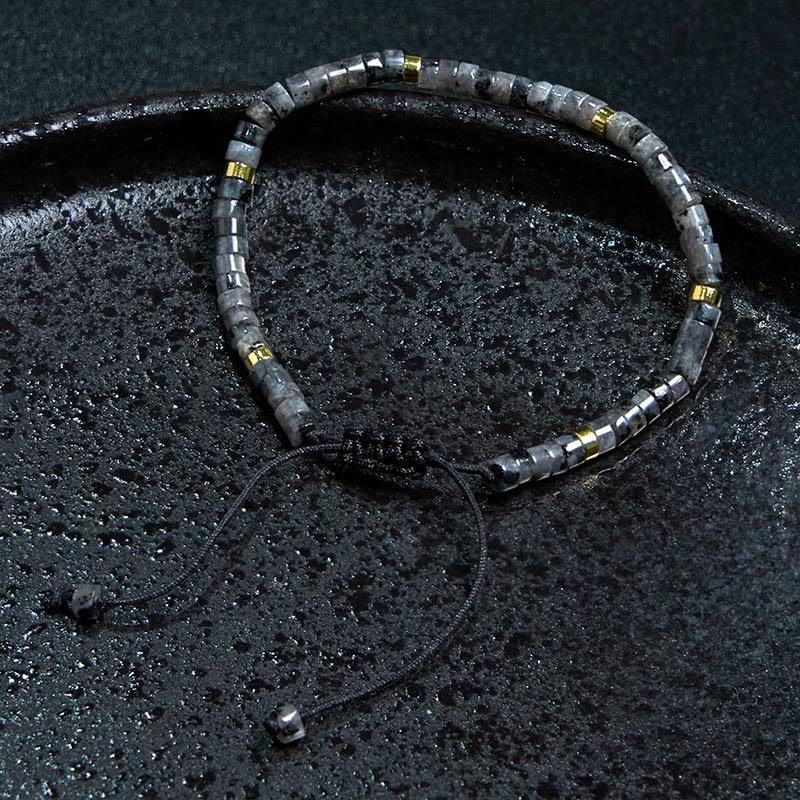 Bracelet Foviel en pierre noire naturelle à paillettes, perle d'espacement « Courage »