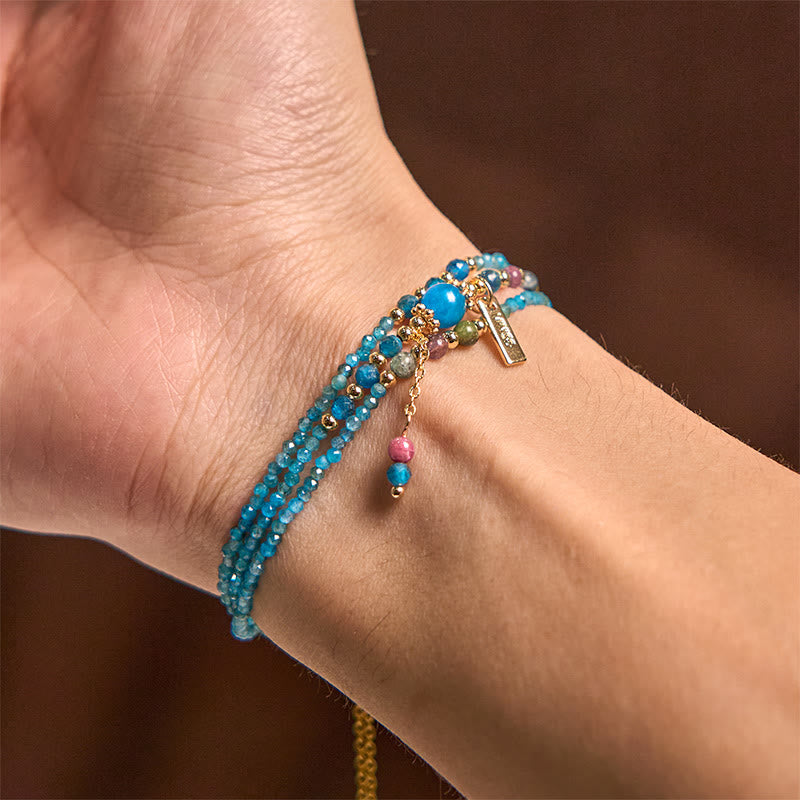 Bracelet triple tour créatif Foviel en perles d'apatite naturelle ultra-fines de 3 mm et cuivre plaqué or 14 carats