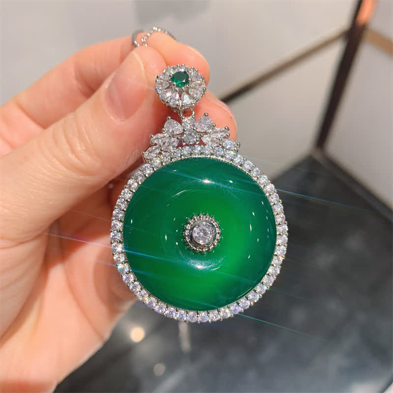 Buddha Stones Green Chalcedony Round Peace Buckle Strength Necklace Pendant Necklaces & Pendants BS 2