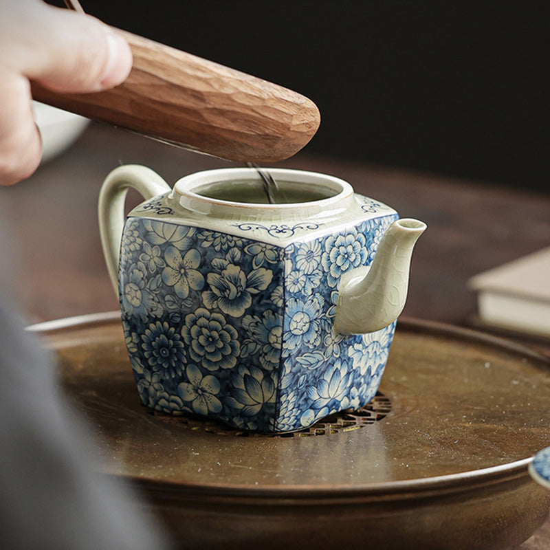 Buddha Stones Blue and White Porcelain Chinese Gongfu Tea Ceramic Kung Fu Teapot Cup Tea Filter Canister Teapot BS 3