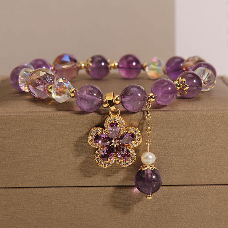 Bracelet fleur en améthyste naturelle et perle, symbole de transformation positive