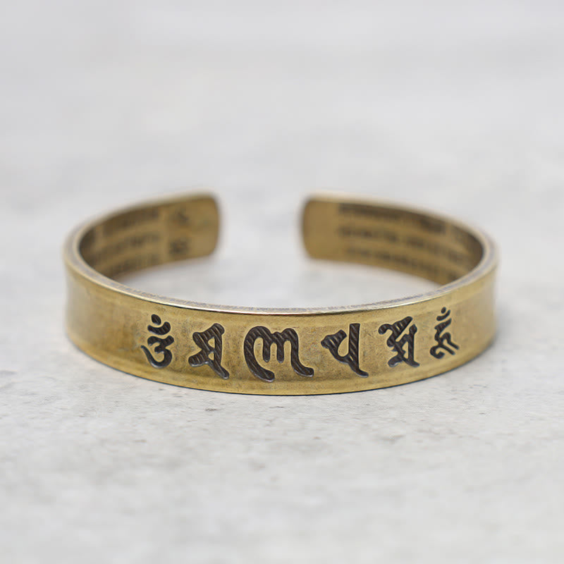 Buddha Stones Tibetan Buddha Mantra Bracelet Bracelet BS main