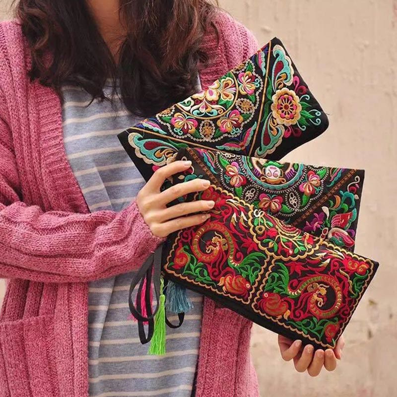 Buddha Stones Dragon Butterfly Cosmos Flower Embroidery Wallet Shopping Purse Purse BS 1