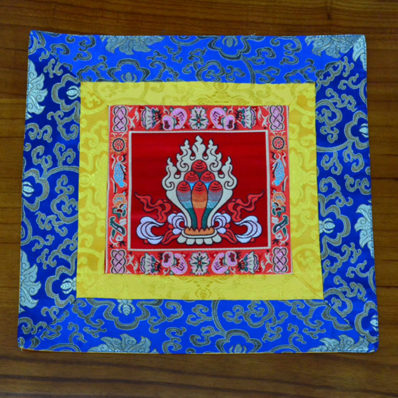 Buddha Stones Prayer Altar Mat Meditation Strength Endless Knot Vajra Man-Bcu Kalachakra Auspicious Symbols Prayer Altar BS 4