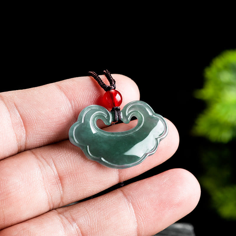 Pendentif collier porte-bonheur Foviel en jade vert naturel, motif cadenas chinois