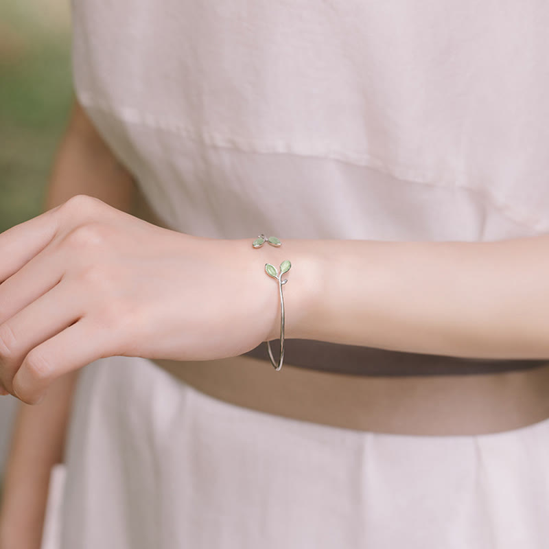 Foviel Leaf Pattern Cat Eye Support Cuff Bracelet Bangle