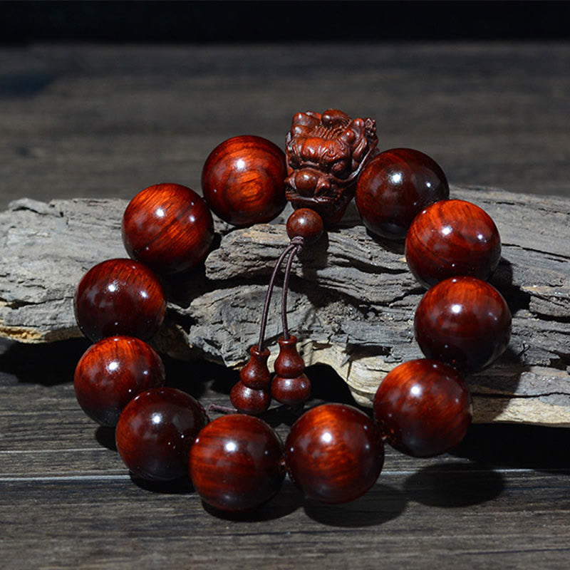 Foviel Rosewood Green Sandalwood Small Leaf Red Sandalwood Dragon Carved Protection Bracelet