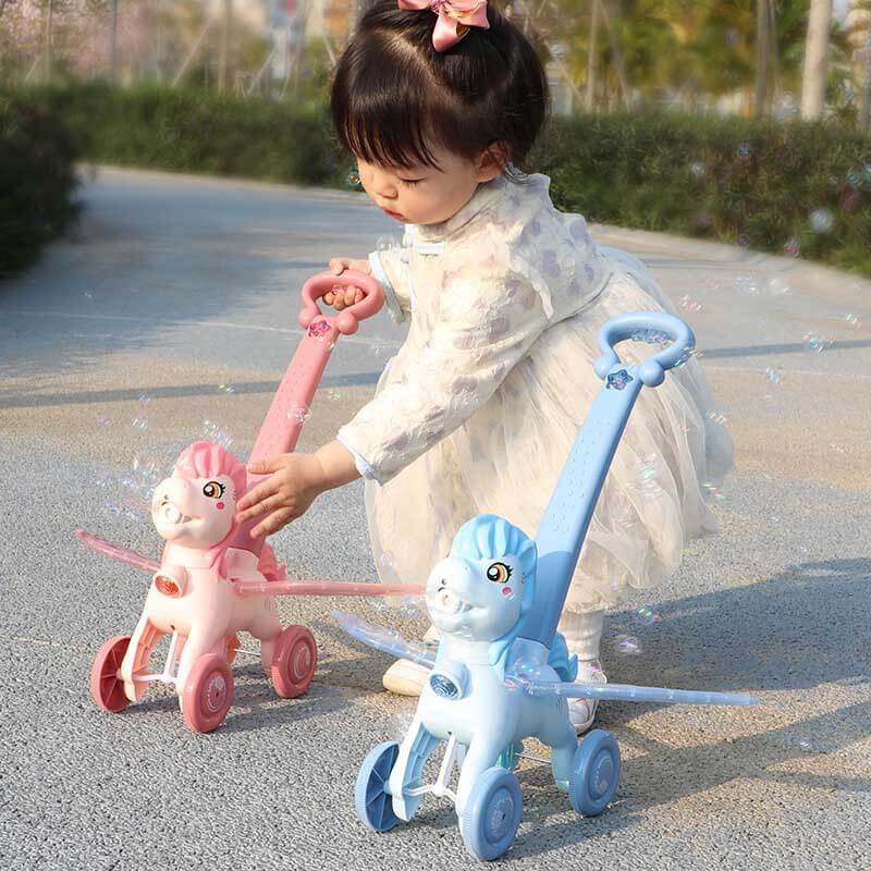 Fidtoy Máquina de burbujas con forma de pony para empujar a mano | Divertido juego de burbujas de colores para niños pequeños al aire libre
