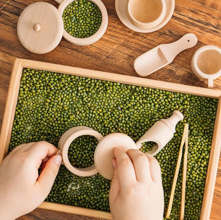 Fidtoy Montessori Wooden Sensory Tool Set for Kids – 8PCS Wooden Kitchen Tools, Scooping & Pouring Toys, Fine Motor Skills and Practical Life Learning Activities