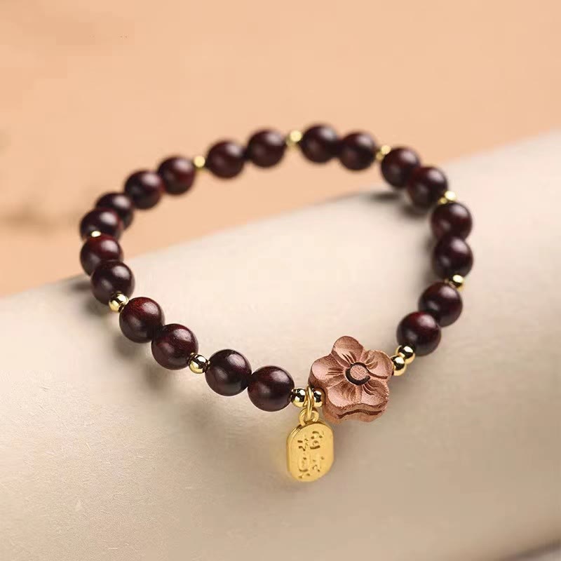 Bracelet de protection Foviel à breloque Ruyi en bois de santal naturel, fleurs de pêcher et bois de santal rouge à petites feuilles