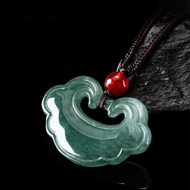 Pendentif collier porte-bonheur Foviel en jade vert naturel, motif cadenas chinois