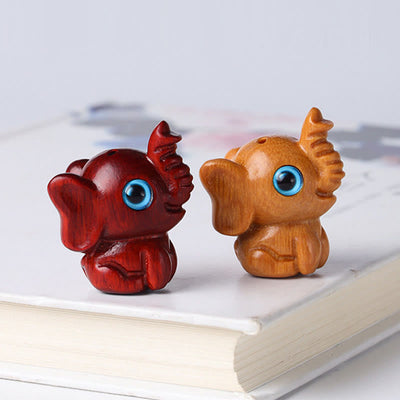 Foviel Sandalwood Small Leaf Red Sandalwood Green Sandalwood Lucky Mini Elephant Carved Protection Decoration