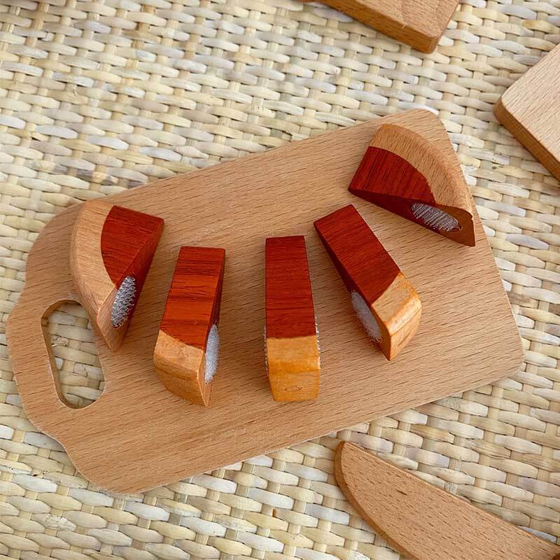 Accesorios de cocina de madera Fidtoy – Juego de cocina de juguete de 15 piezas para niños pequeños