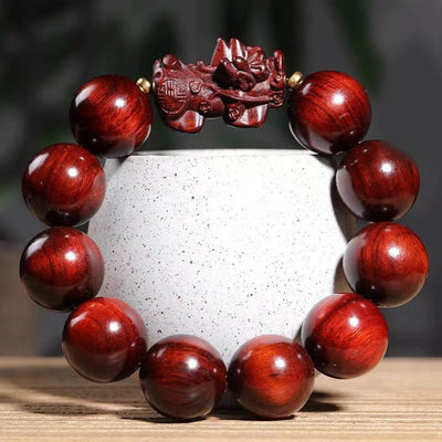 Foviel Kleine Blatt rotes Sandelholz PiXiu Schutz Armband