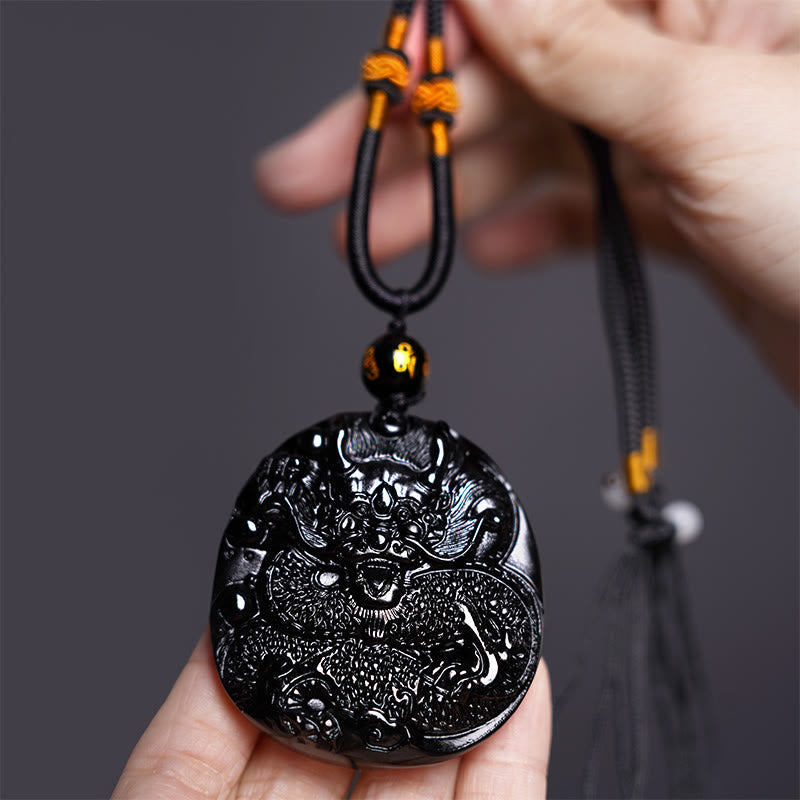 Pendentif collier de protection Foviel en obsidienne noire naturelle sculpté en forme de dragon