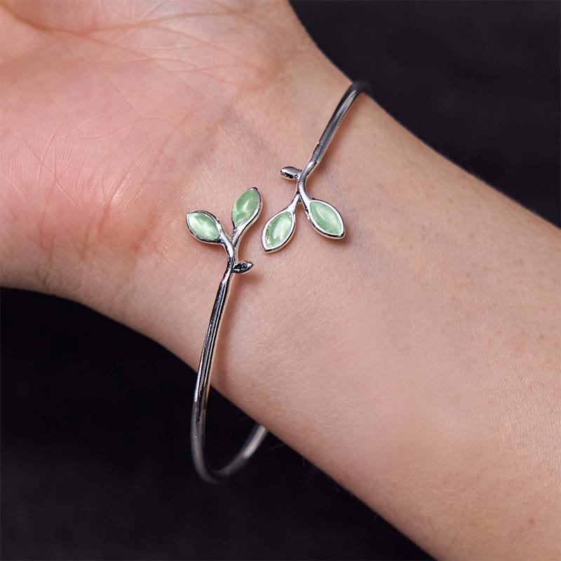 Foviel Leaf Pattern Cat Eye Support Cuff Bracelet Bangle