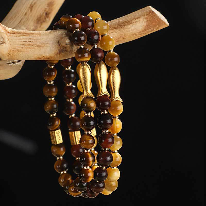 Bracelet Foviel en œil de tigre et motif poisson koï, symbole de courage