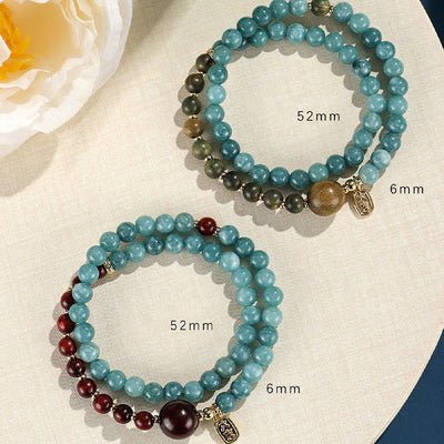 Bracelet double tour Foviel en calcédoine bleue, bois de santal vert et bois de santal rouge à petites feuilles pour l'équilibre émotionnel