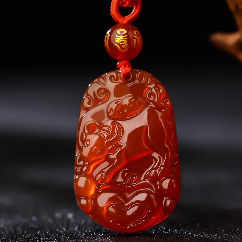 Foviel chinesische Zodiac Rote Achat Glück Halskette Anhänger
