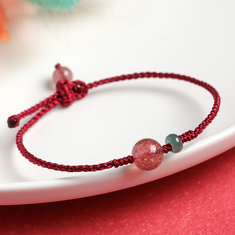 Bracelet porte-bonheur Foviel en quartz fraise naturel, jade, agate blanche et cordon rouge