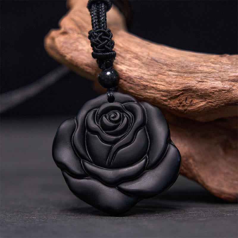 Collier pendentif de purification rose noire en obsidienne noire Foviel