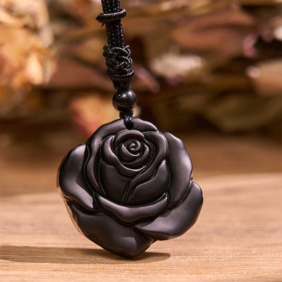 Collier pendentif de purification rose noire en obsidienne noire Foviel