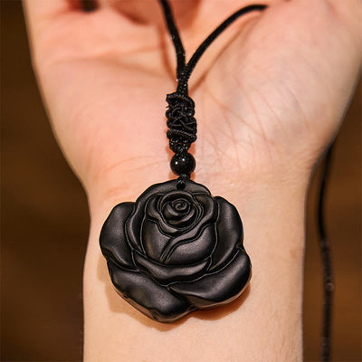 Collier pendentif de purification rose noire en obsidienne noire Foviel